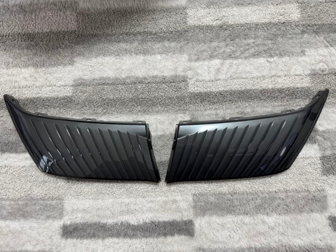 ハリアー60系 後期 純正フロントグリル