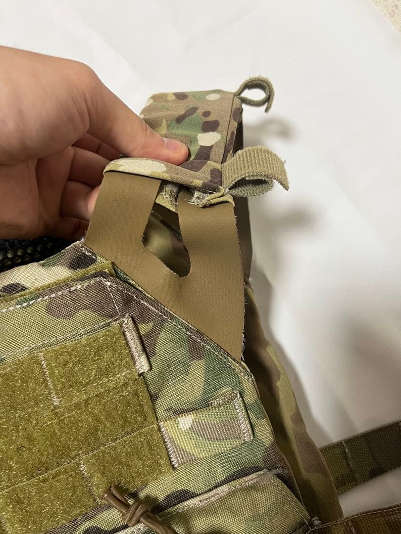 実物Crye Precision　JPC 1.0 プレートキャリア　マルチカム