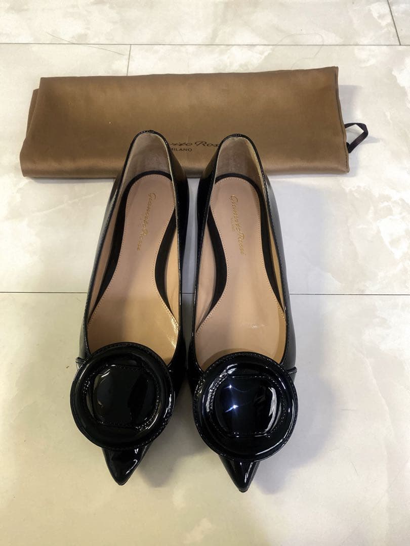 専用☆ジャンヴィトロッシ☆フラットパンプス黒35美品