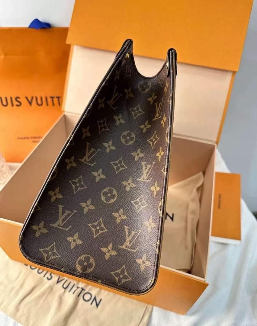 LOUIS VUITTON オンザゴーGMトートバック M45320