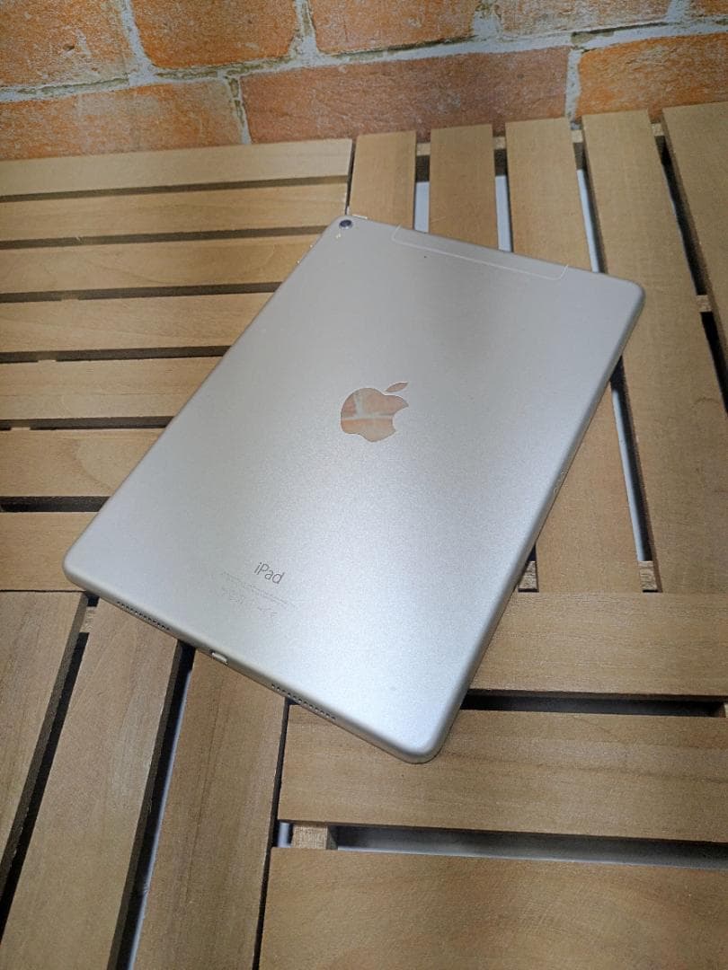 (2635)iPadPro 9.7 128GB バッテリー良好