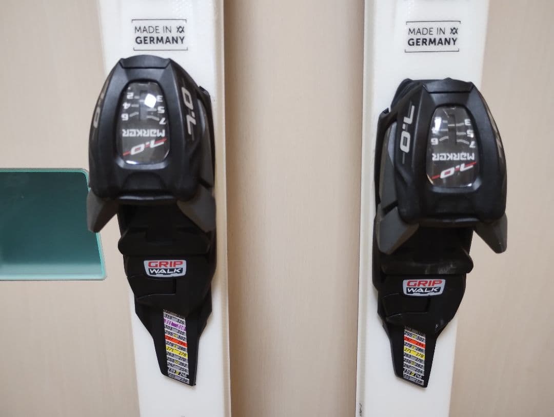 Völkl Racetiger JR 140 スキー板