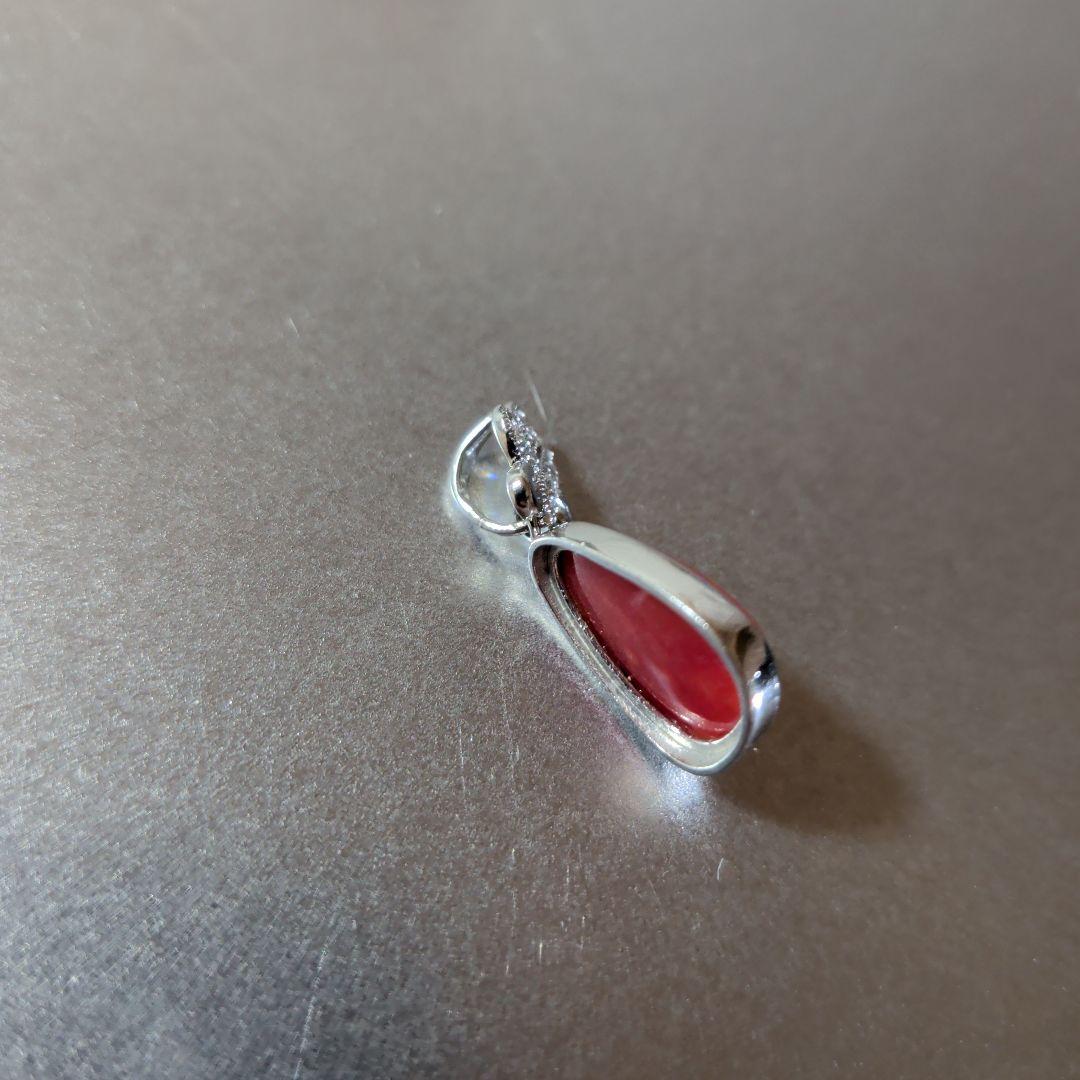 ペンダントトップ　Pt900　珊瑚　ダイヤモンド計0.05ct　2.67g