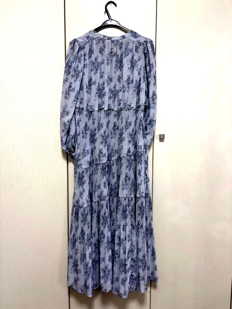 COCO DEAL 紗絵さんコラボ☀︎フラワープリントプリーツティアードワンピース