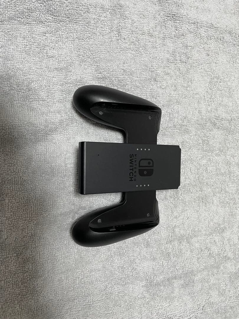 Nintendo Switch 本体 グレー おまけ付き　美品 即日発送可能