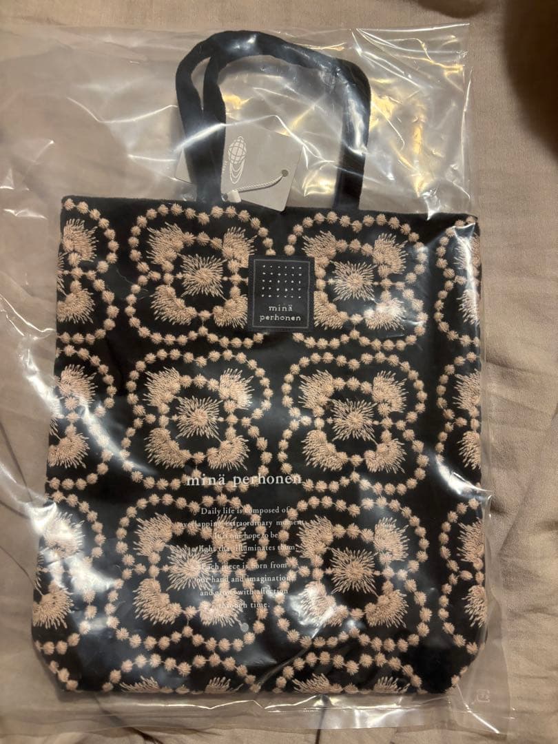 ミナ　ミニバッグ