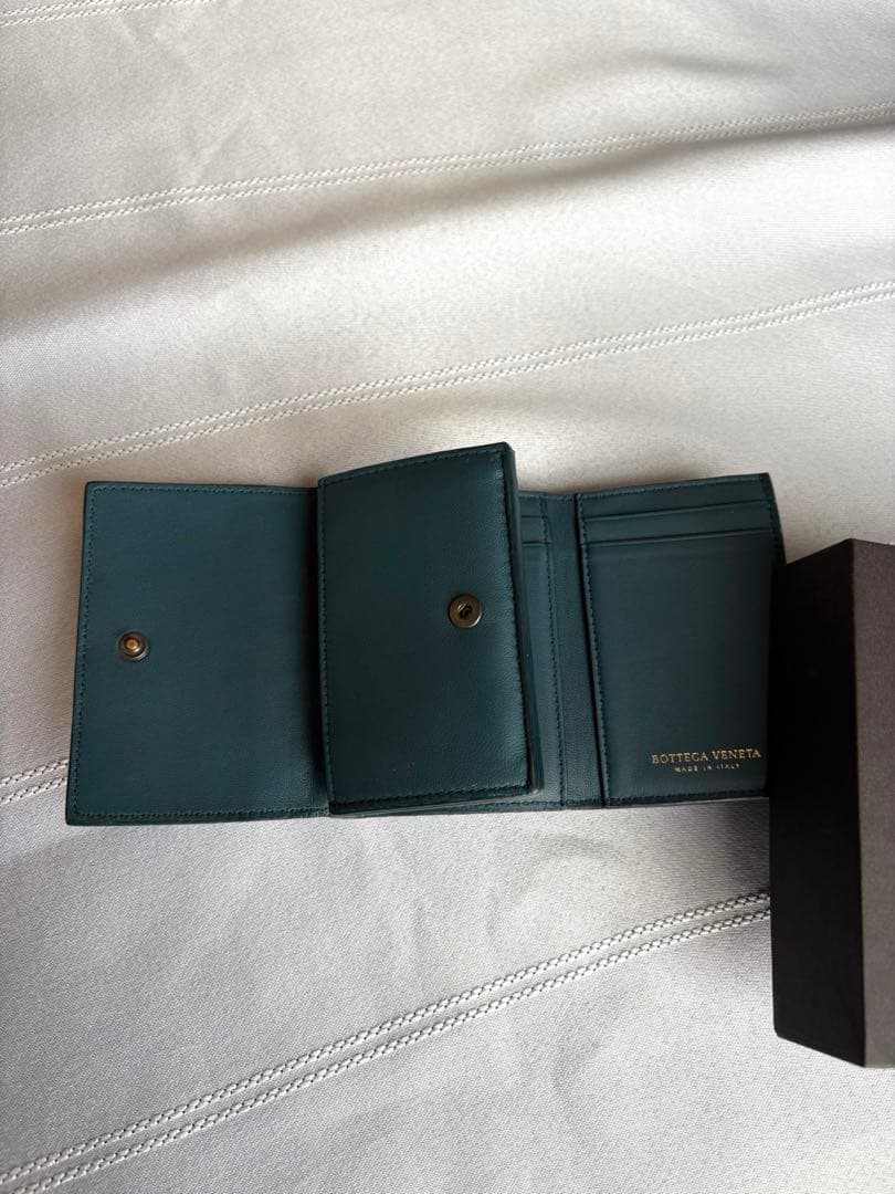 ⭐︎ボッテガ三つ折り財布⭐︎イントレチャートブルー