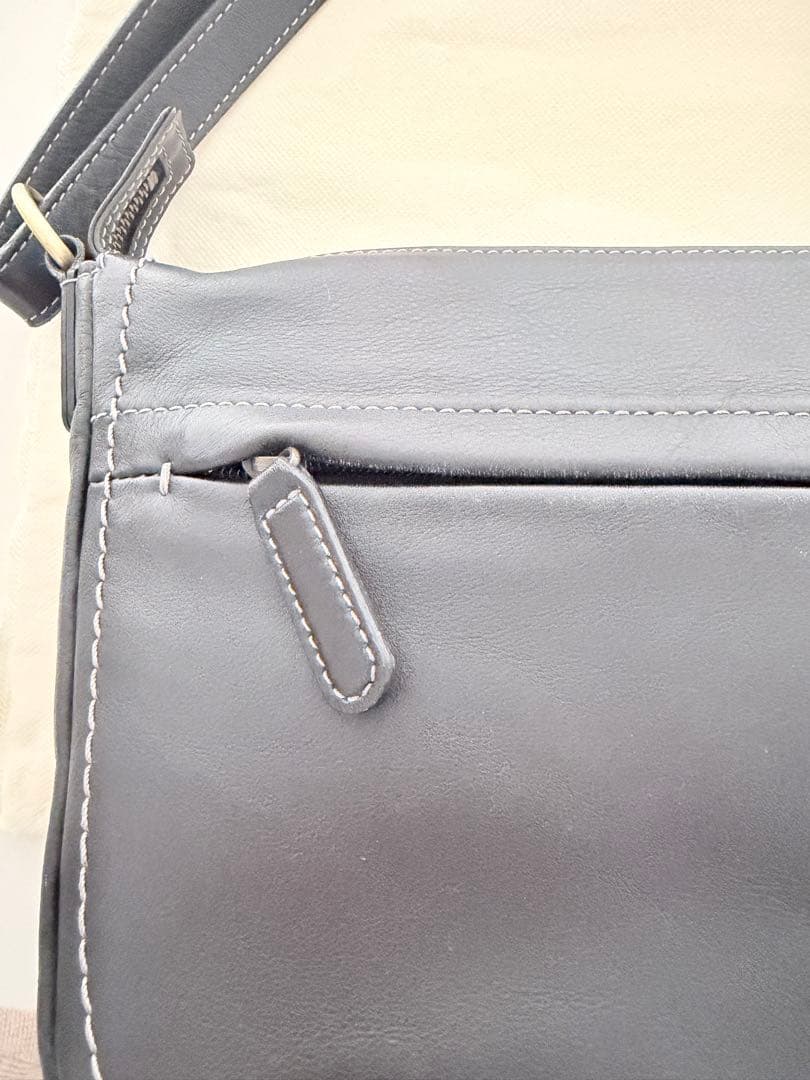 【土屋鞄製作所】ショルダーバッグ/黒/防水