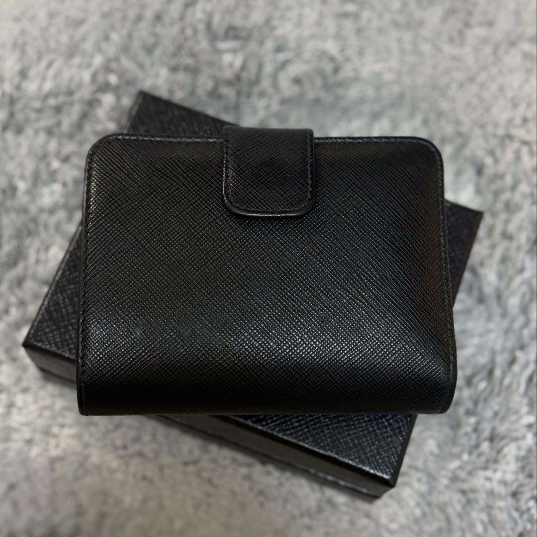 PRADA プラダ　財布　サフィアーノ　２つ折り