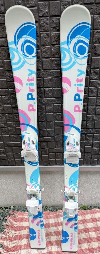 子供用　スキー板 120cm 　ビンディング・ストック付き