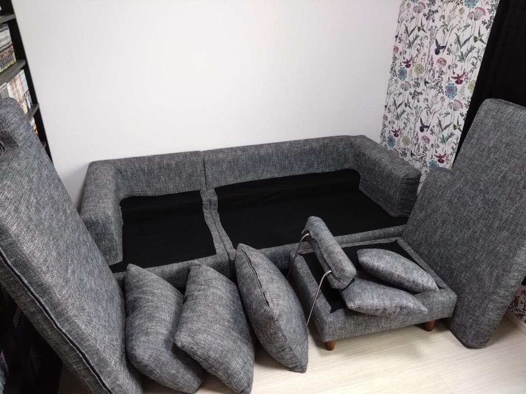 【福岡　引取限定】LOWYA 　3人掛けカウチソファ　ファブリック生地　グレー