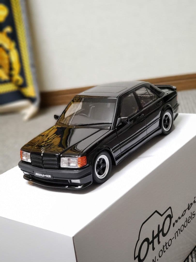 オートモービルOTTO AMG 190E2.3ブラック 1/18 絶版 希少