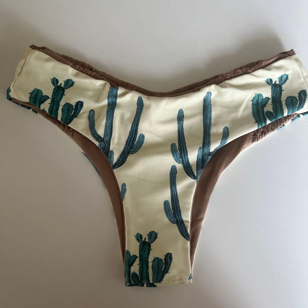 水着・ラッシュガード POPO