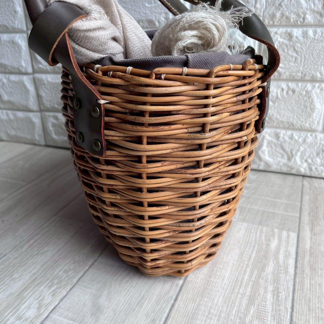 【美品】ebagos エバゴス カゴバッグ 本革×紅藤 被せ付