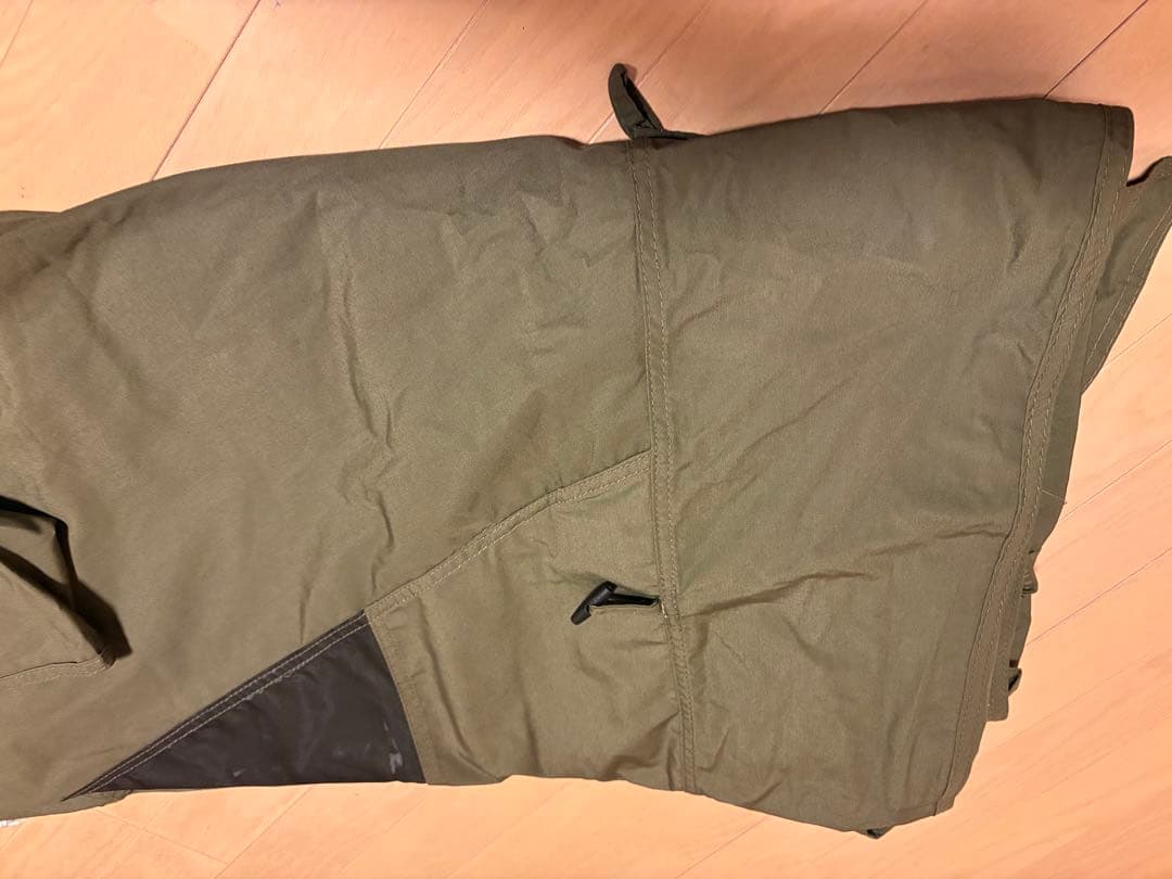 WAQ Alpha TC SOLO DX 専用フロントウィンドウ オリーブ