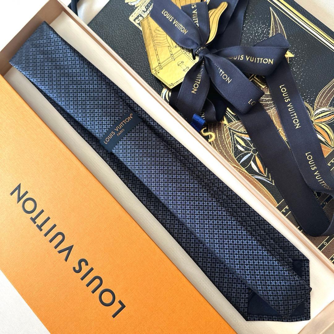 ルイ ヴィトン ネクタイ・LV ジグザグ 新品 未使用