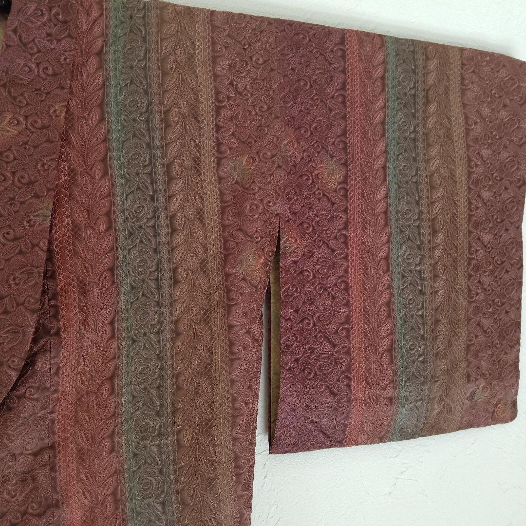 値下げ♡試着程度❣️老舗鈴乃屋　膨れ織　えんじ色系　縦柄道中着ロング丈裄…68㌢