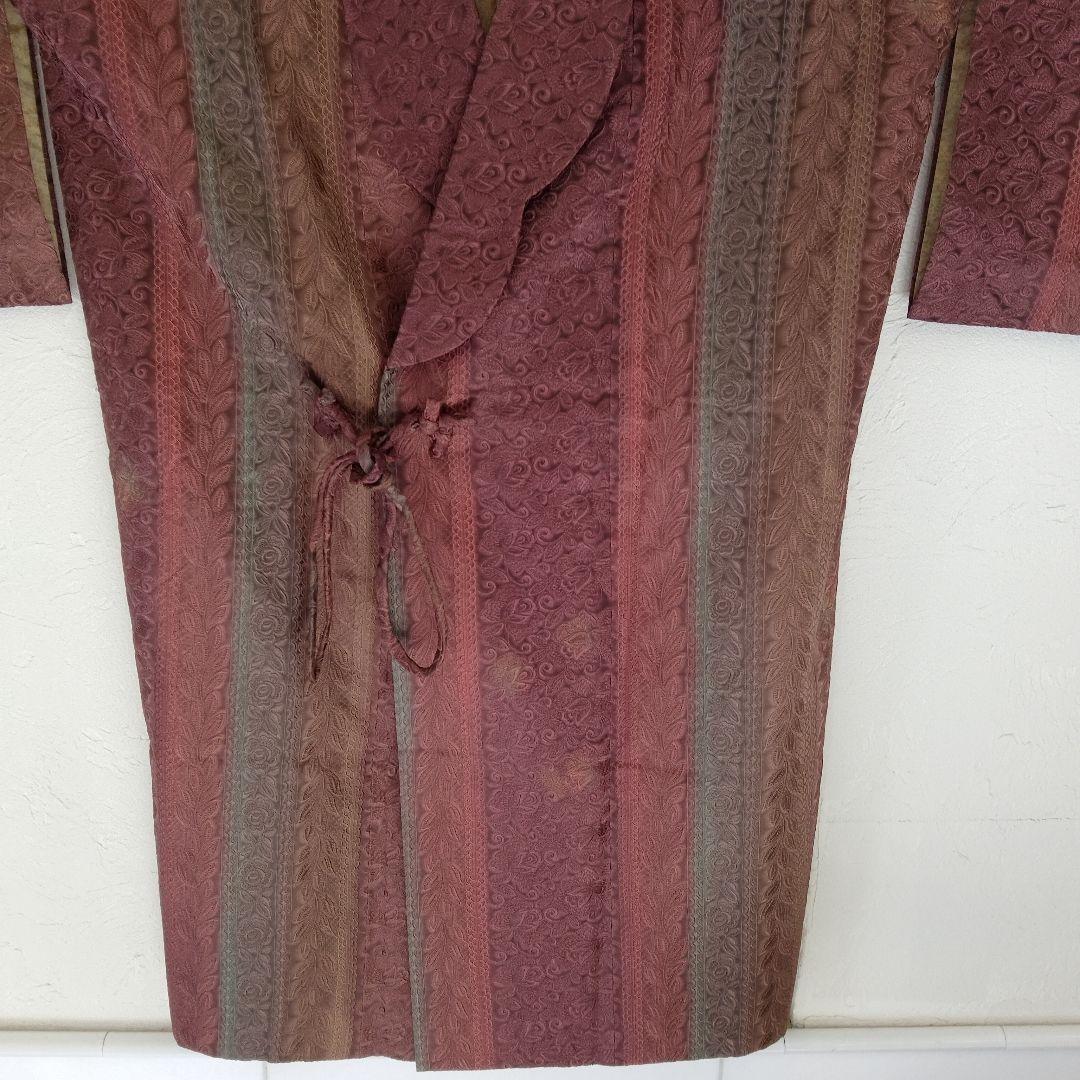 値下げ♡試着程度❣️老舗鈴乃屋　膨れ織　えんじ色系　縦柄道中着ロング丈裄…68㌢