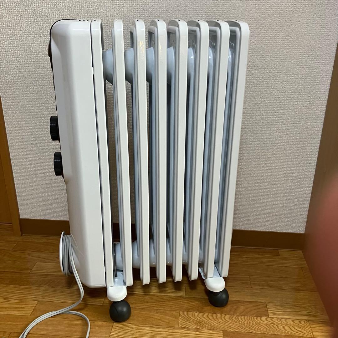 【美品】デロンギ　オイルヒーター　RHJ35M0812　8〜10畳