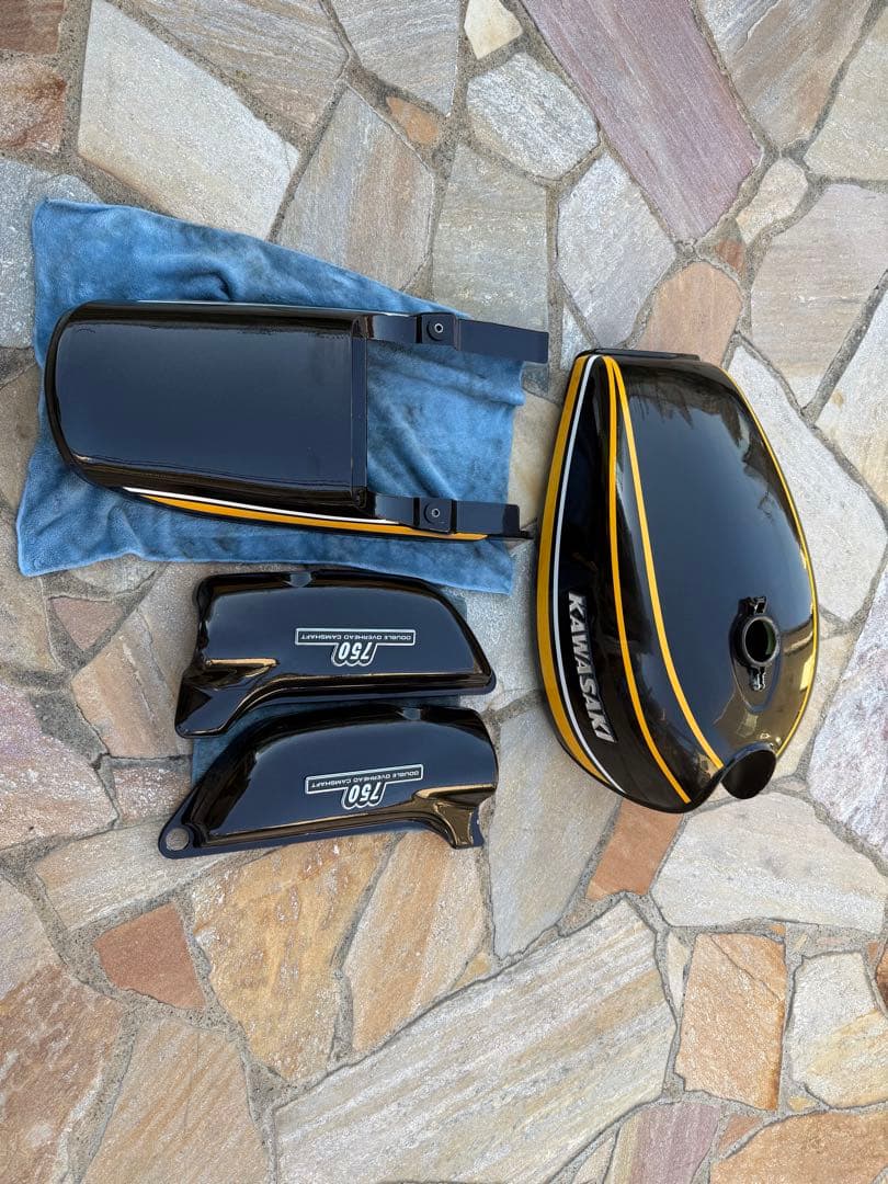 k*p様 KAWASAKI Z1社外外装セット