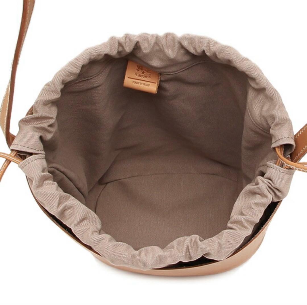 き*ー様 【新品未使用】IL BISONTE ショルダーバッグ