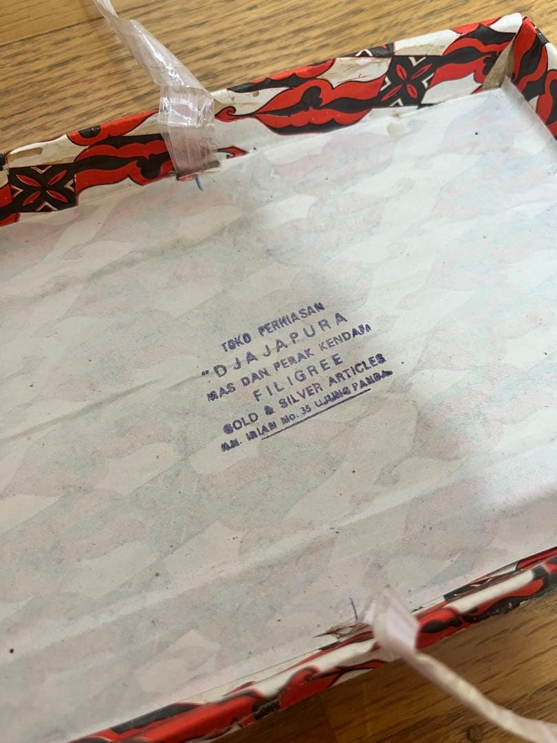 インドネシア シルバー 工芸品 銀細工　ベチャ　トンコナン置物セット