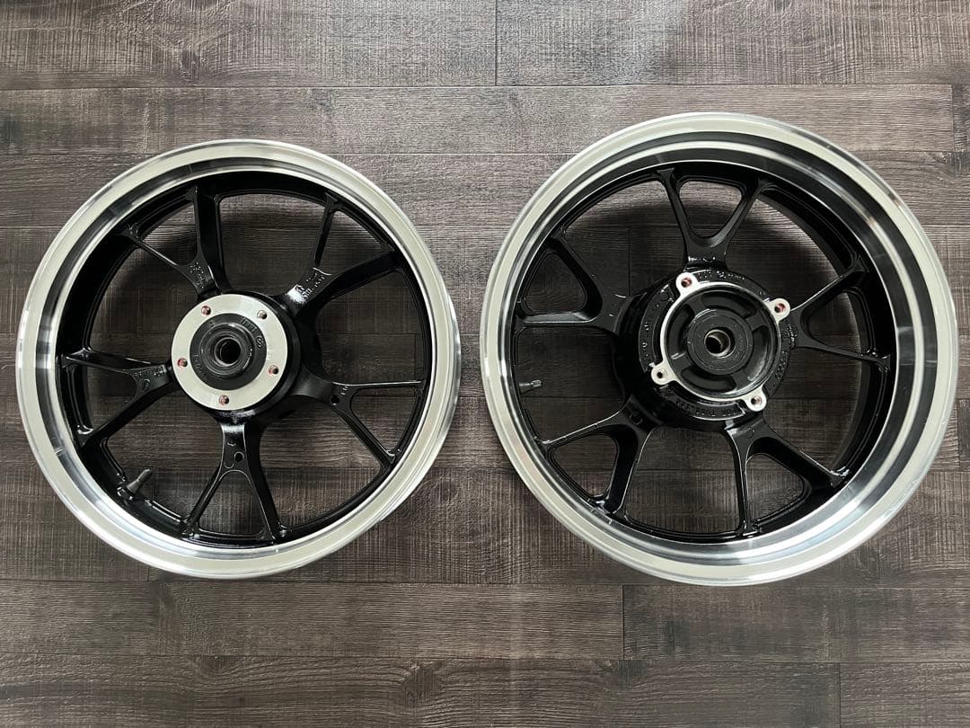 zrx1200daeg ホイール　送料込み