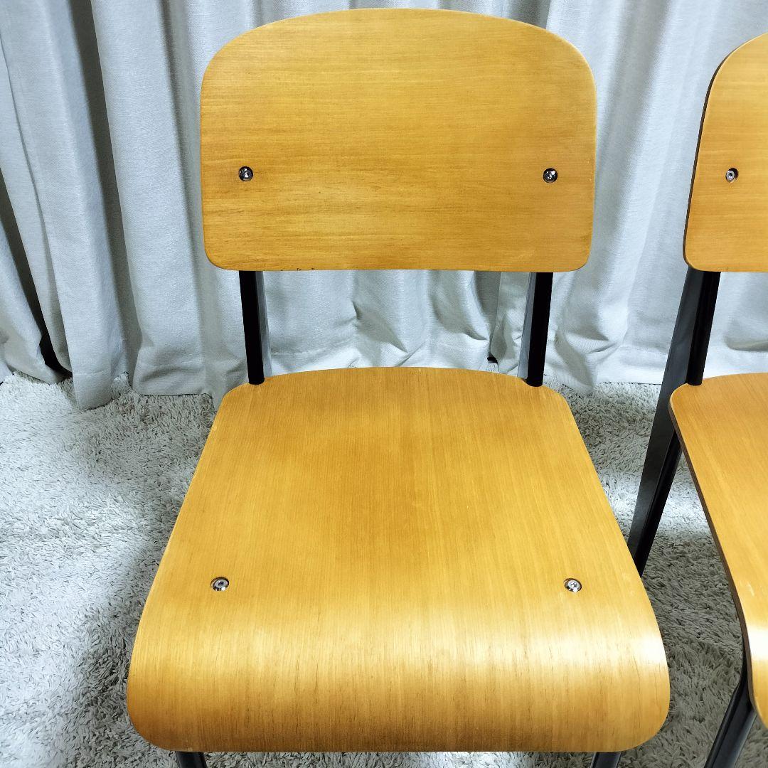 ジャン・プルーヴェ デザイン スタンダードチェア　リプロダクト　ブラック