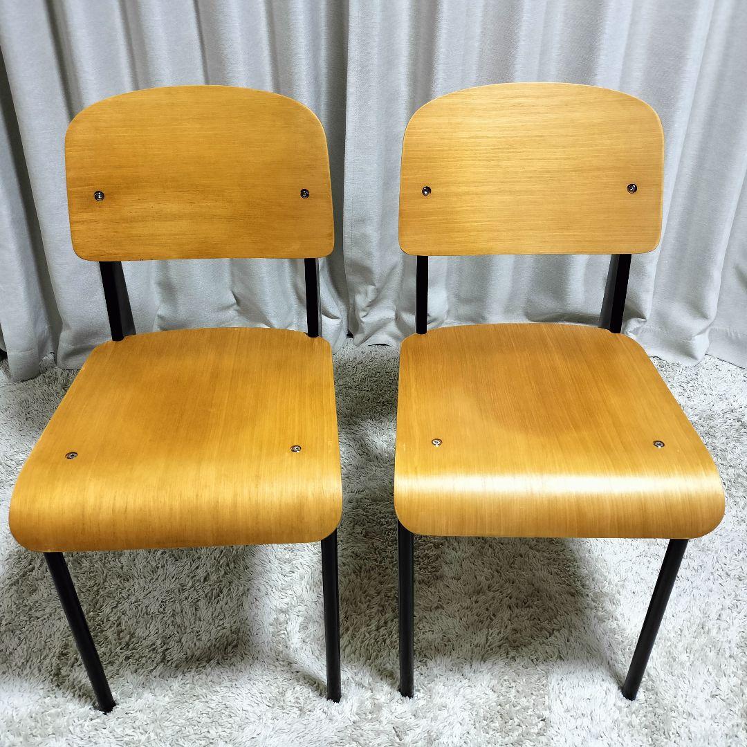 ジャン・プルーヴェ デザイン スタンダードチェア　リプロダクト　ブラック