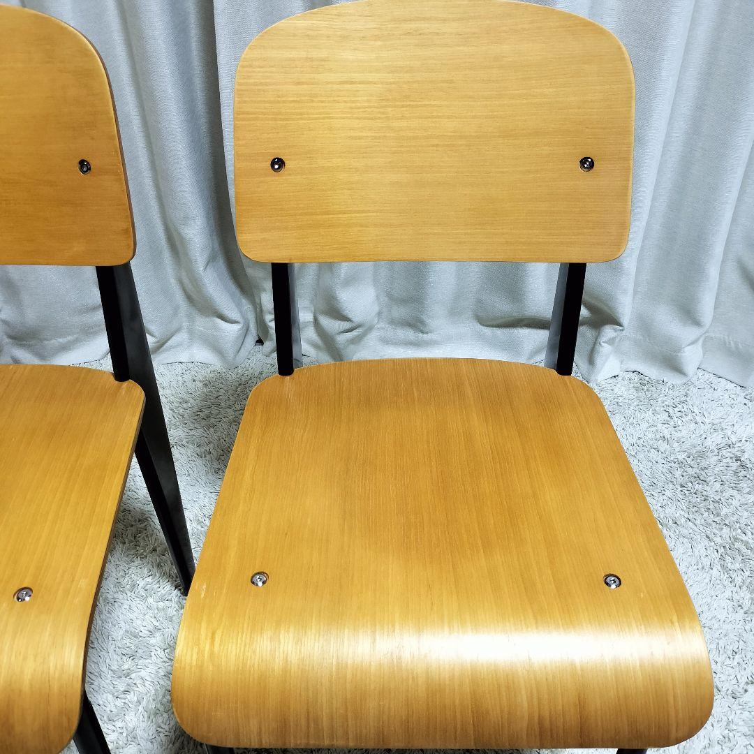 ジャン・プルーヴェ デザイン スタンダードチェア　リプロダクト　ブラック