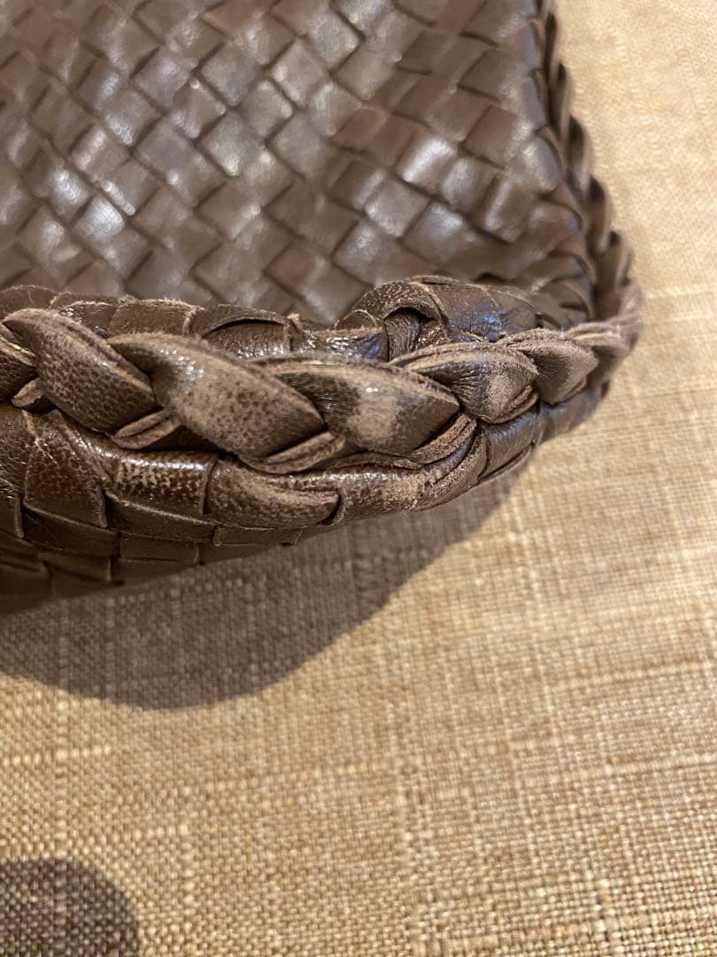 ボッテガヴェネタ イントレチャート ショルダーバッグ