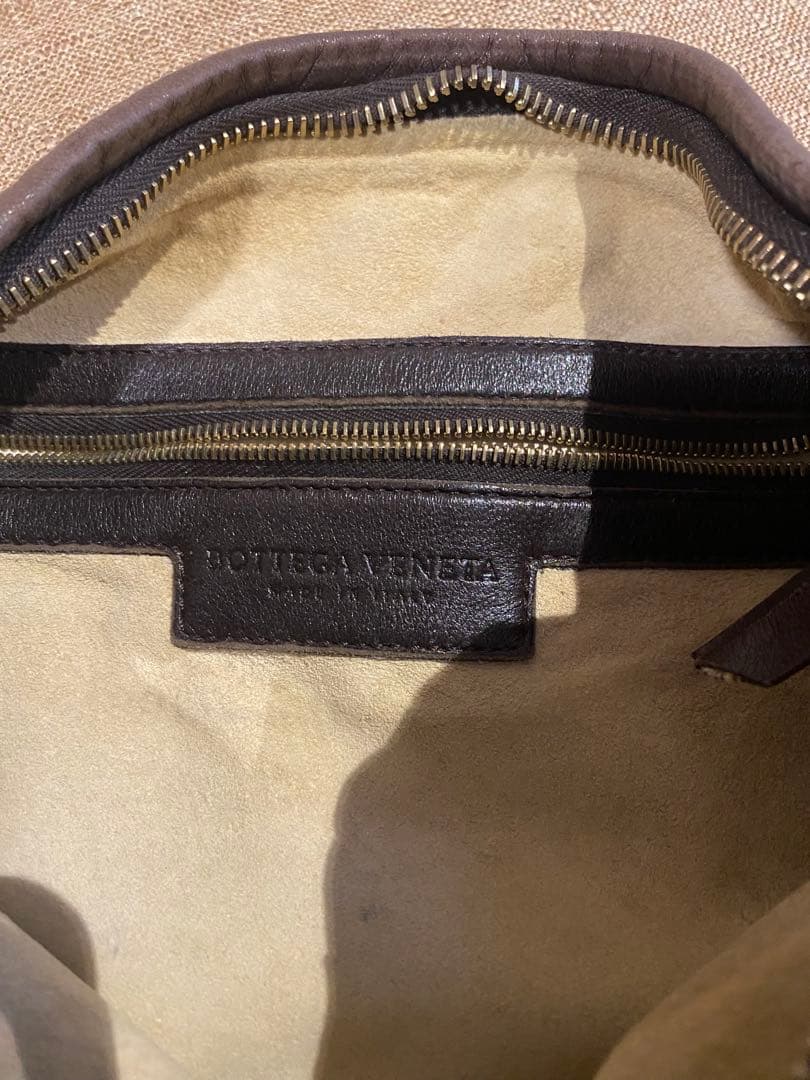 ボッテガヴェネタ イントレチャート ショルダーバッグ