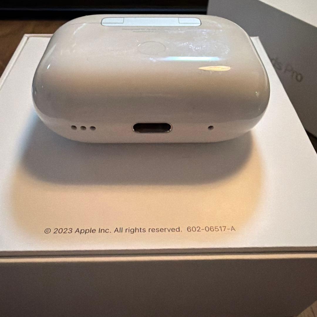 じ*う様 AirPods Pro 第二世代　USB-C MagSafe充電ケース