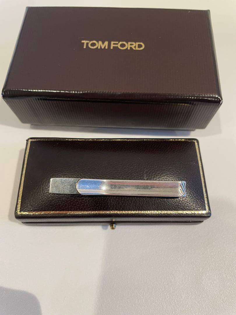 激レアTom Ford ネクタイピン トムフォード 、サングラスカフスレザー財布