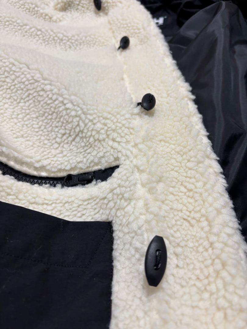 【極美品】HELLY HANSEN ファイバーパイルサーモフライトコート