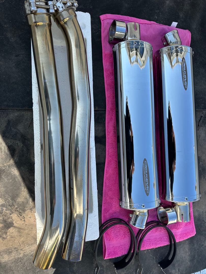 DELKEVIC ZZR1400-ZX14（06〜11モデル）スリップオン