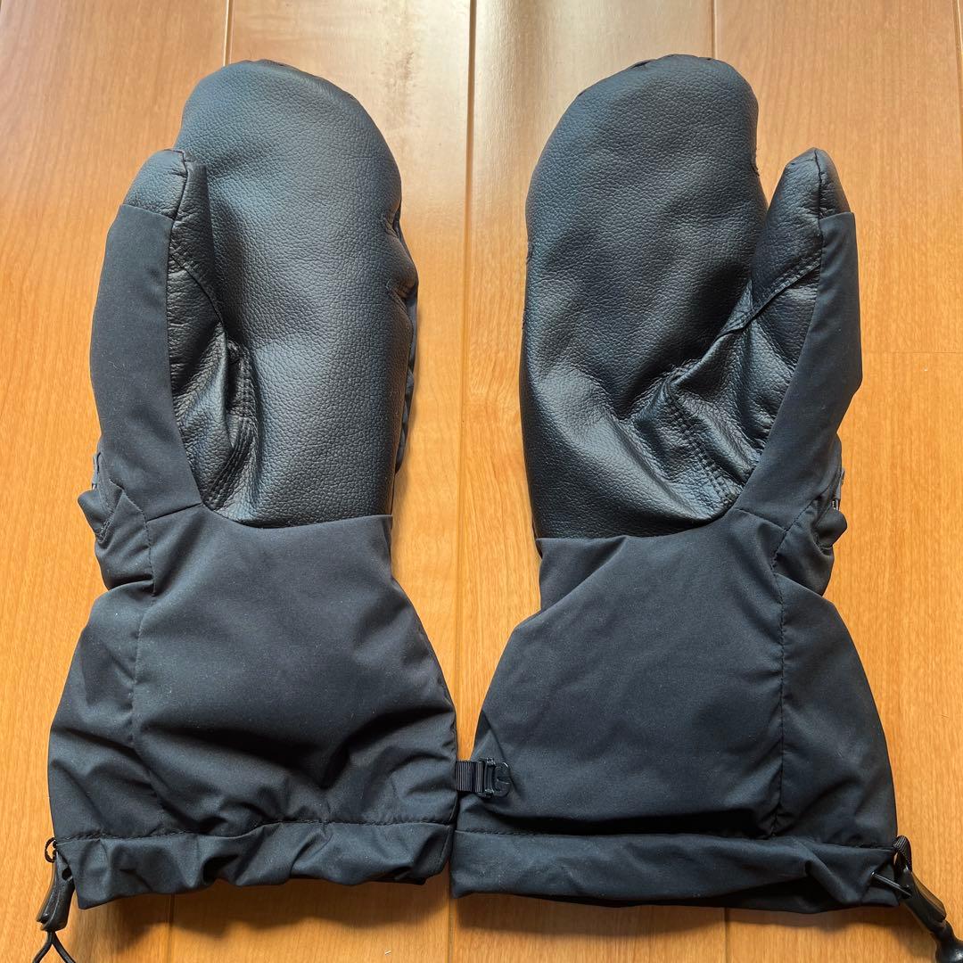 モンベル　パウダージップミトン　手袋　M