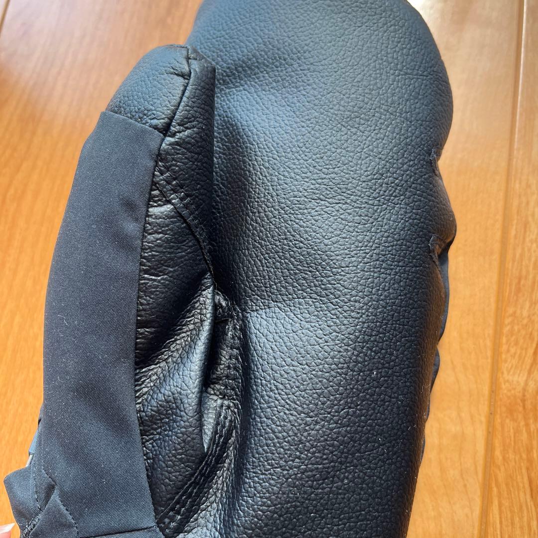 モンベル　パウダージップミトン　手袋　M