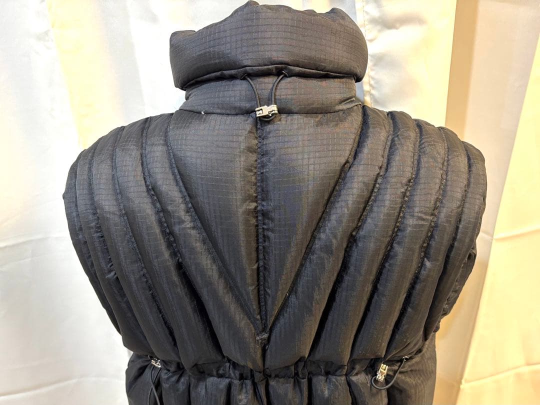 【超美品】THUG CLUB ナイロンダウンベスト ブラック