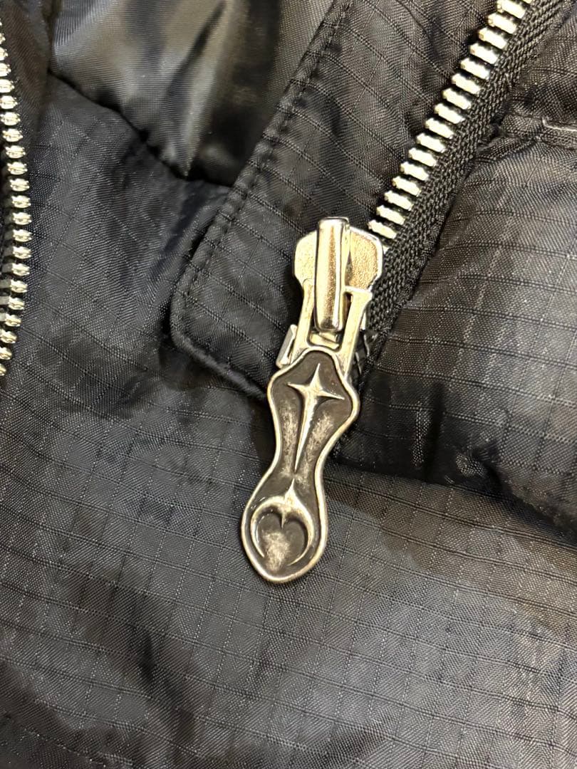 【超美品】THUG CLUB ナイロンダウンベスト ブラック