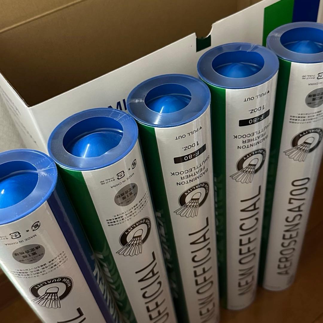 カ*ラ様 YONEX シャトル