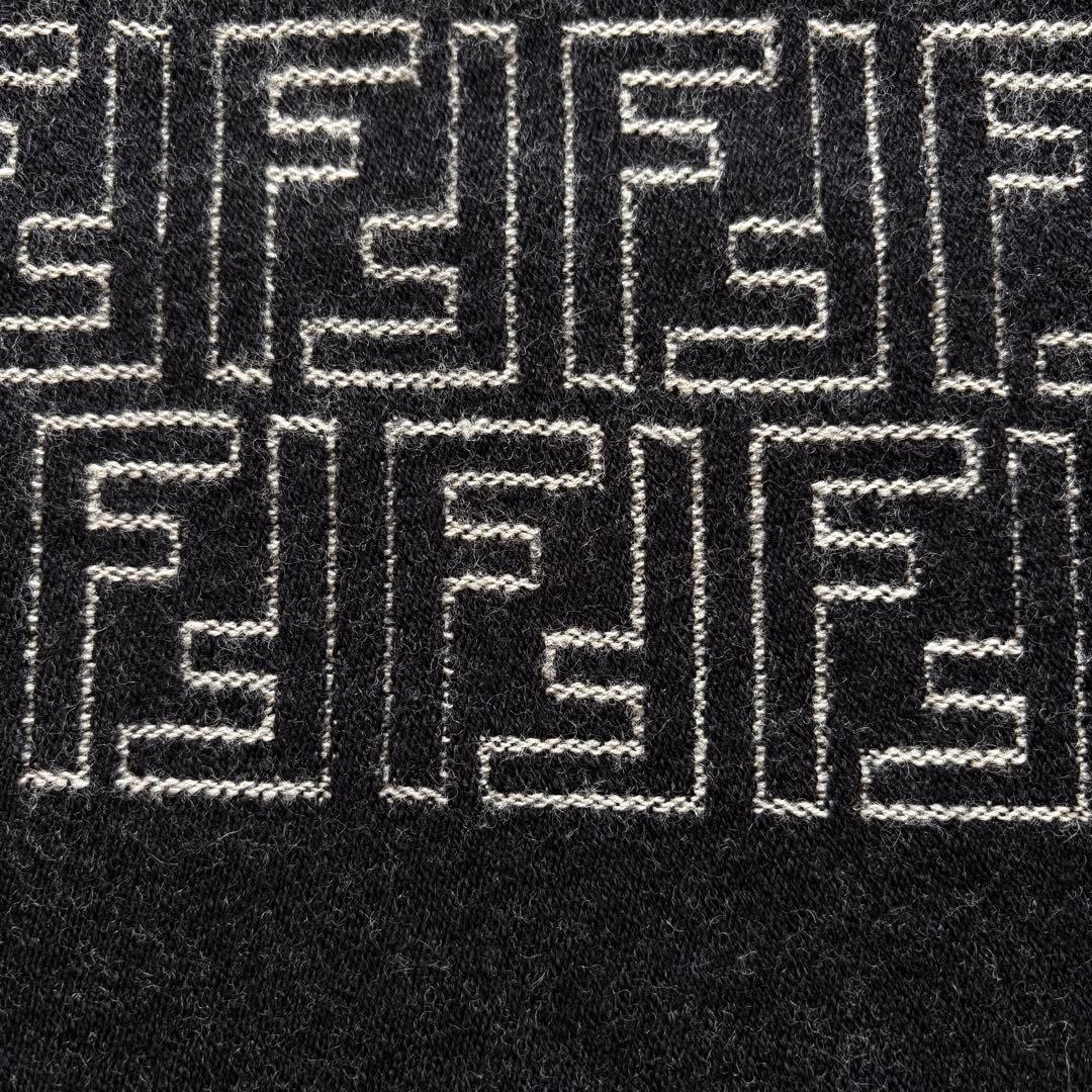 ✨FENDI フェンディズッカ柄 FFロゴマフラー ウール 男女兼用リバーシブル