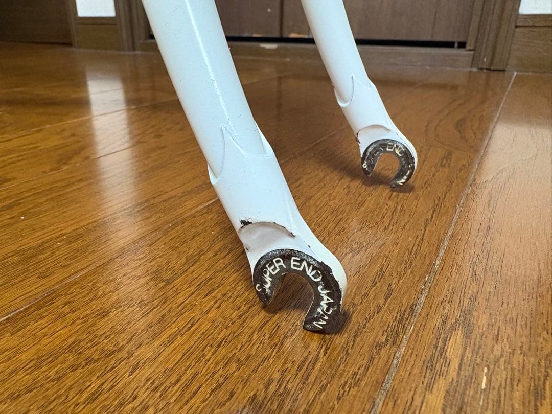 3RENSHO ピストフレーム白