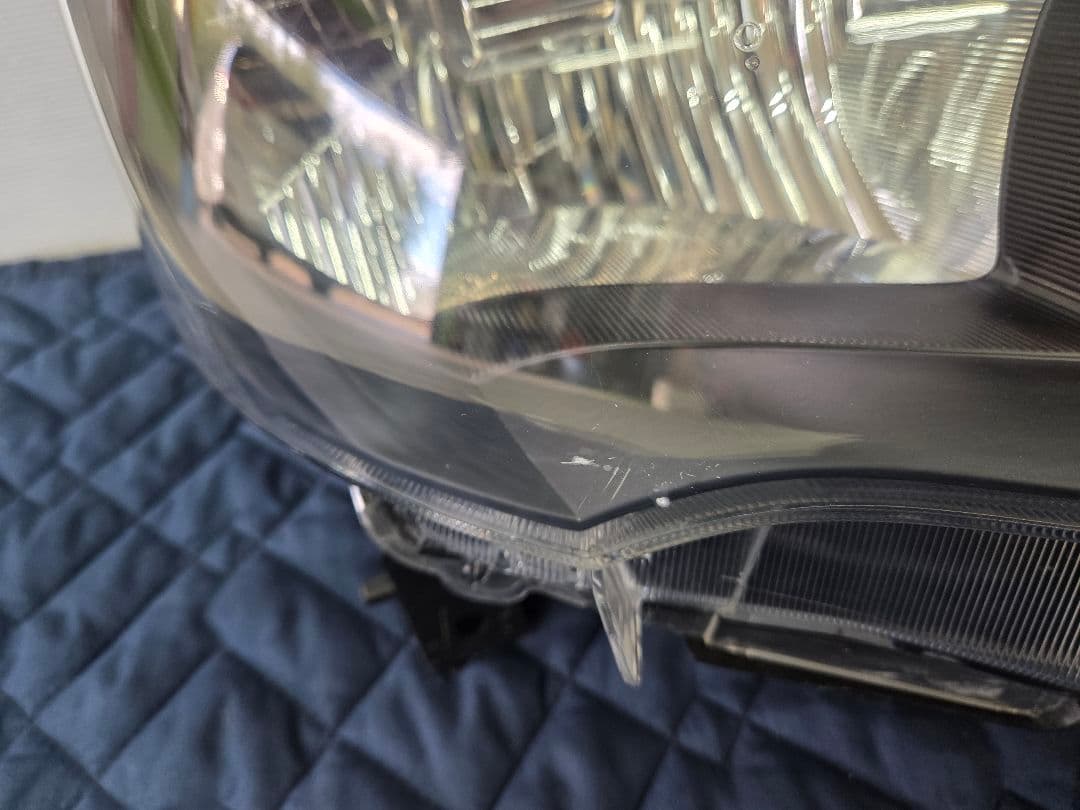 送料込み　C26セレナ　インナーブラックヘッドライト　HID車用