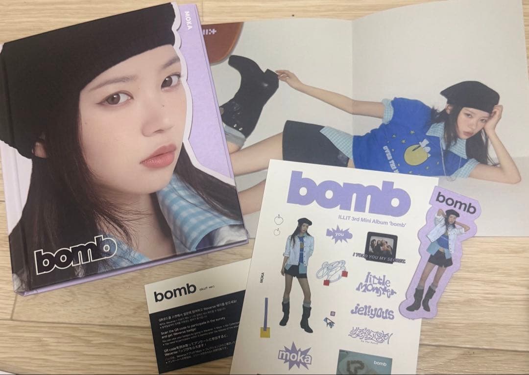 モカ　アルバム　トレカ　illit アイリット