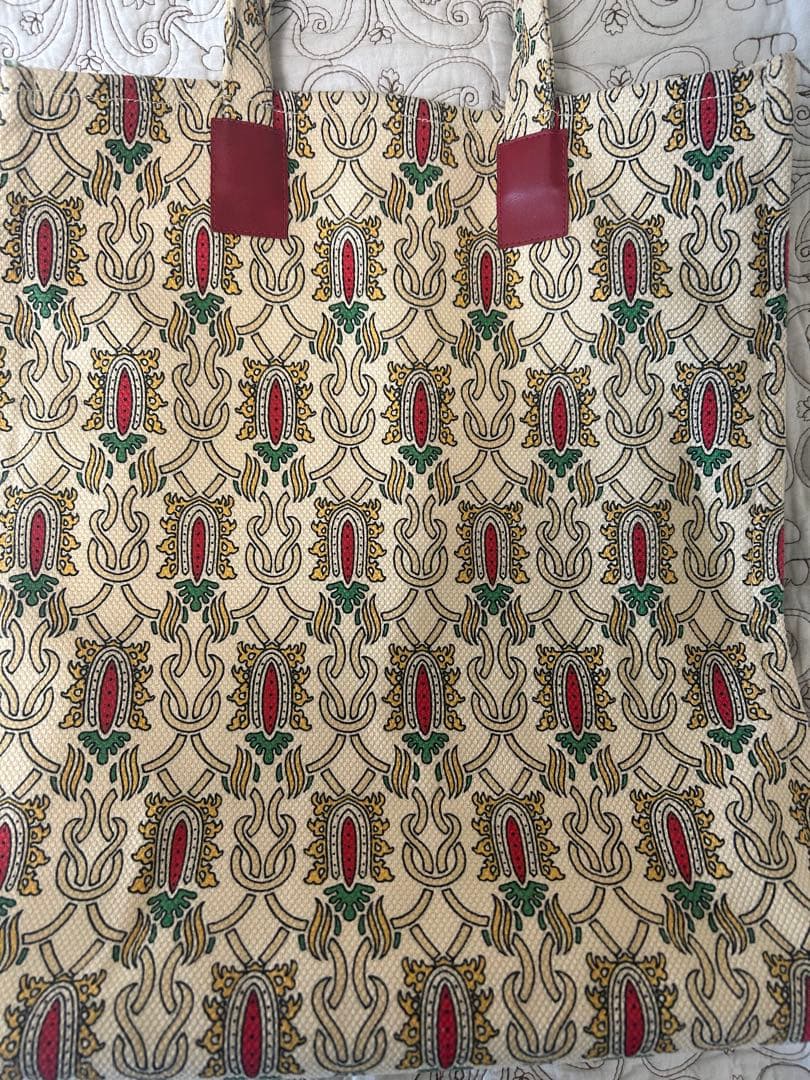 グッチガーデントートバッグ