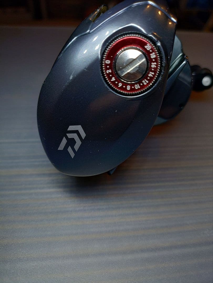 ダイワ　17タトゥーラSVTW7.3(中古品)