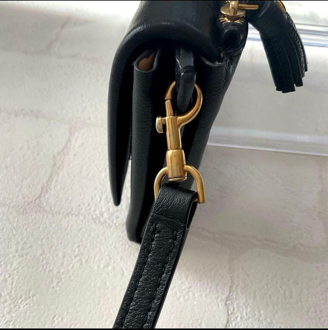 【美品】アニヤハインドマーチ ROPE BOW WALLET ON STRAP