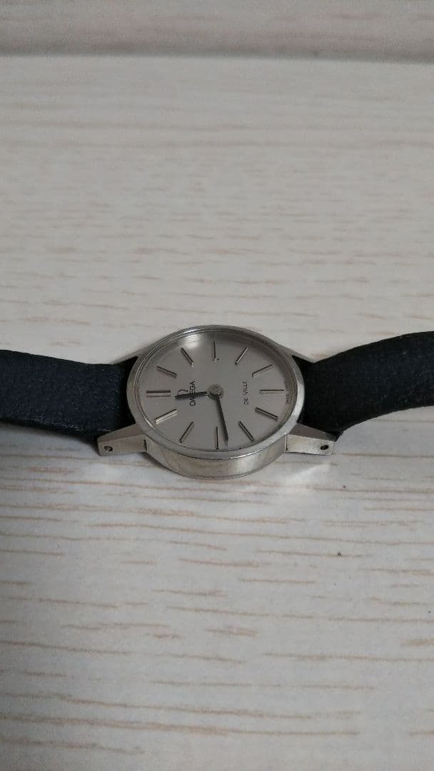OMEGA DE VILLE 手巻