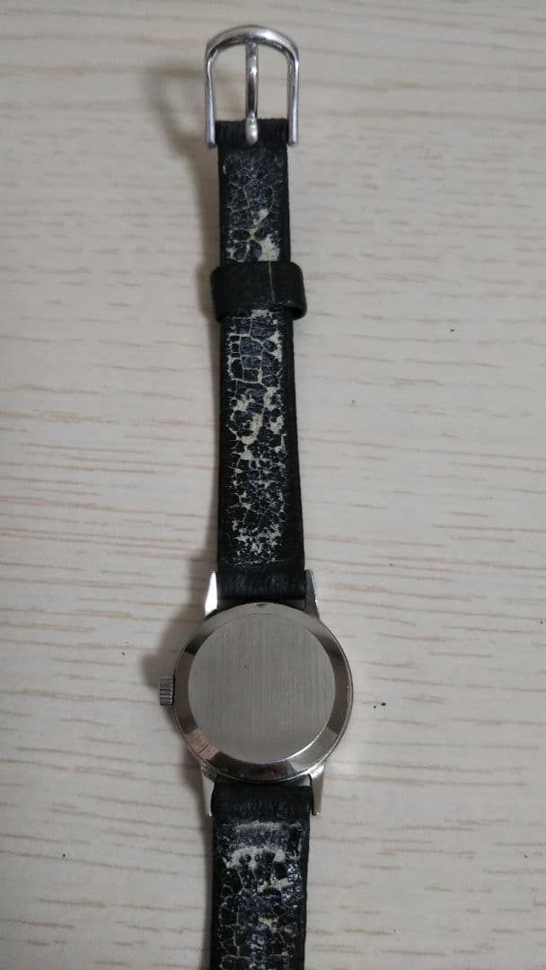 OMEGA DE VILLE 手巻